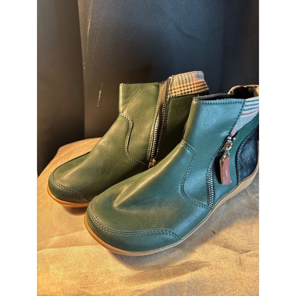 Green Faux Leather Plaid Trim Ankle Boots Dual Zip Flat Booties women's 5